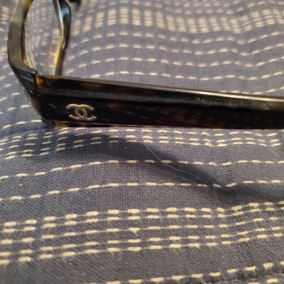 Chanel plastic frames - Picture 8 of 12